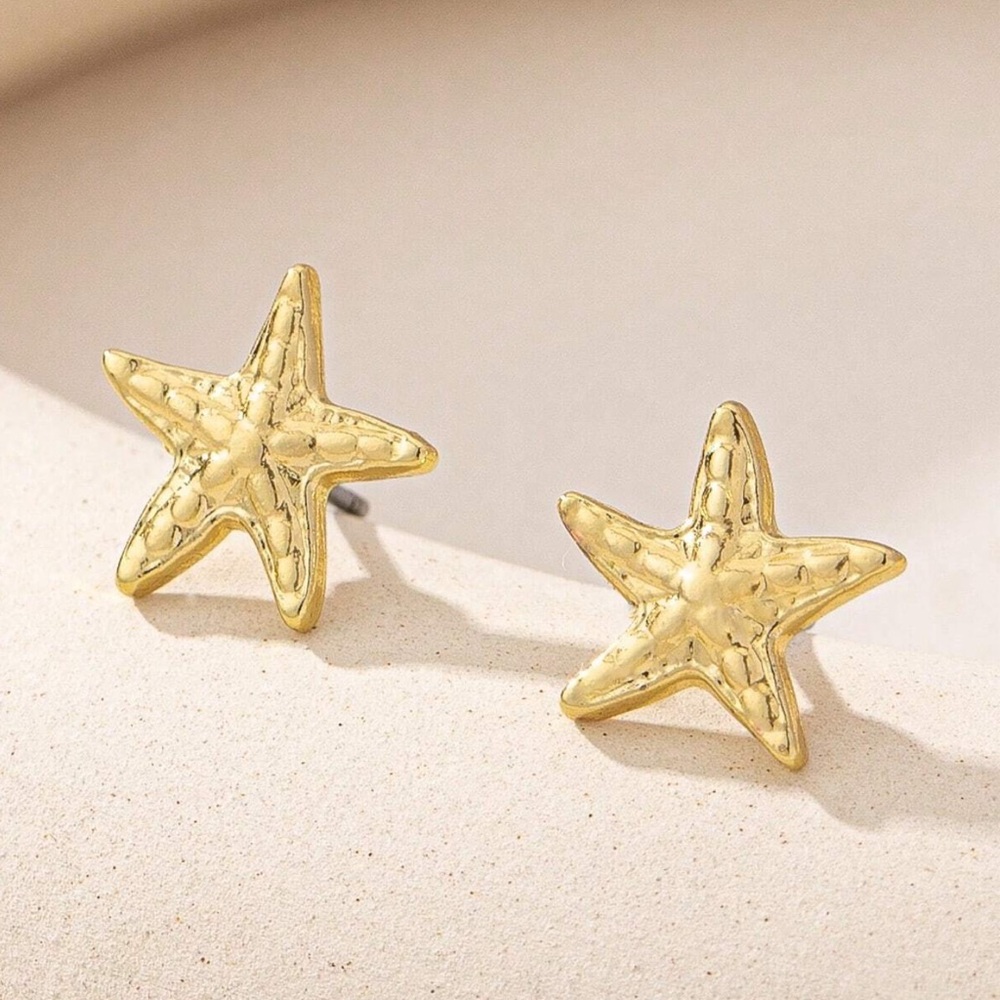 Gold Starfish Stud Earrings